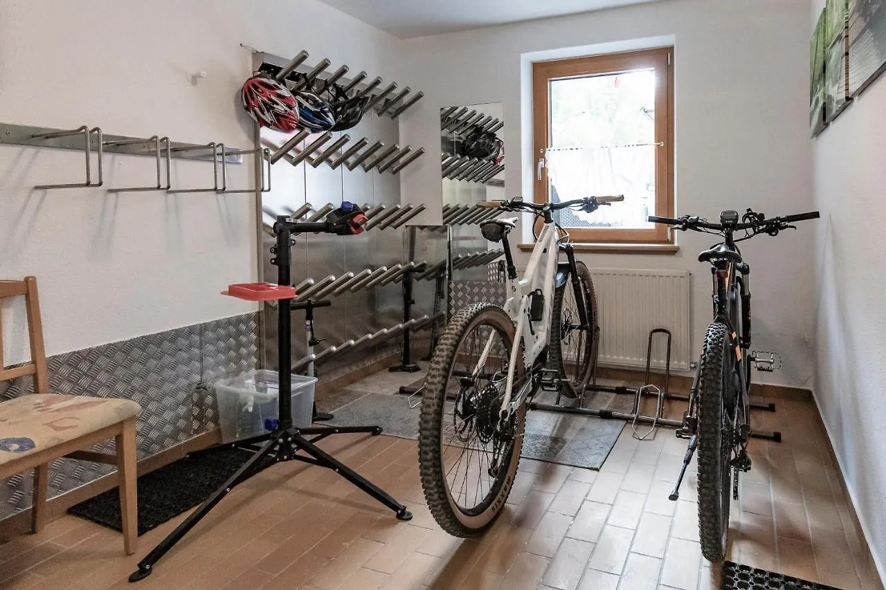 Trofana Appartements Solden 0*,