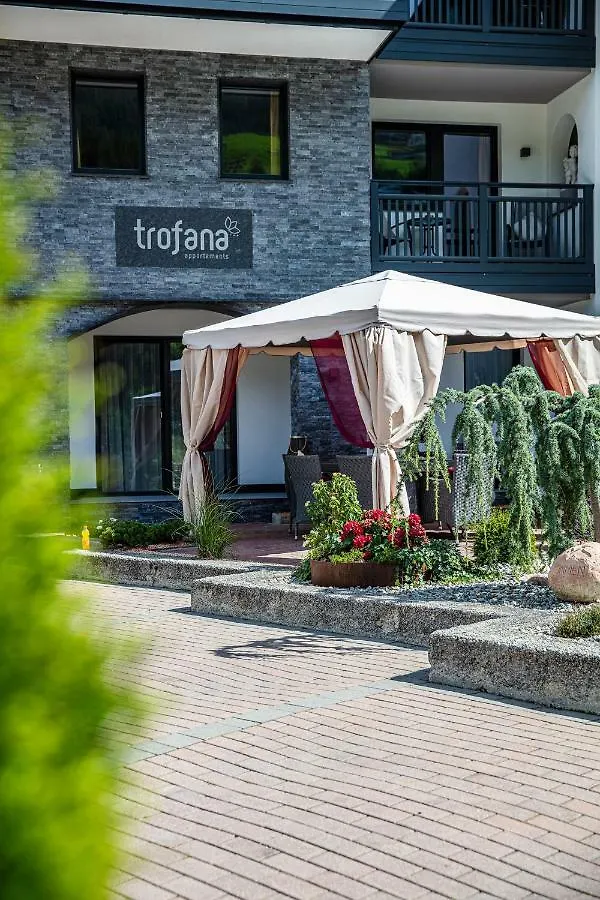 Trofana Appartements Solden 0*,